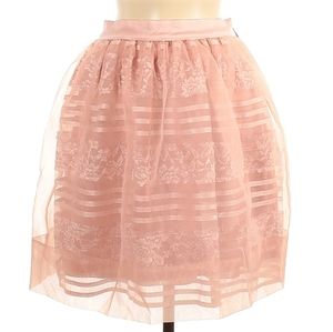 Bebe pink skirt